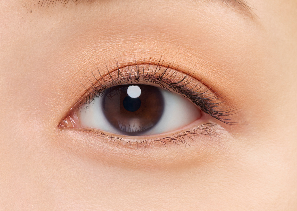 ミネラルクラッシィシャドー｜ミネラルメイクのエトヴォス【公式】